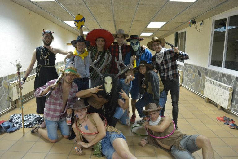 The Far West: Telegrama 8è i últim